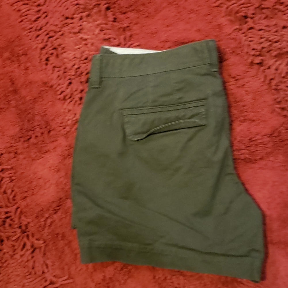 Old Navy Perfect 5" Shorts